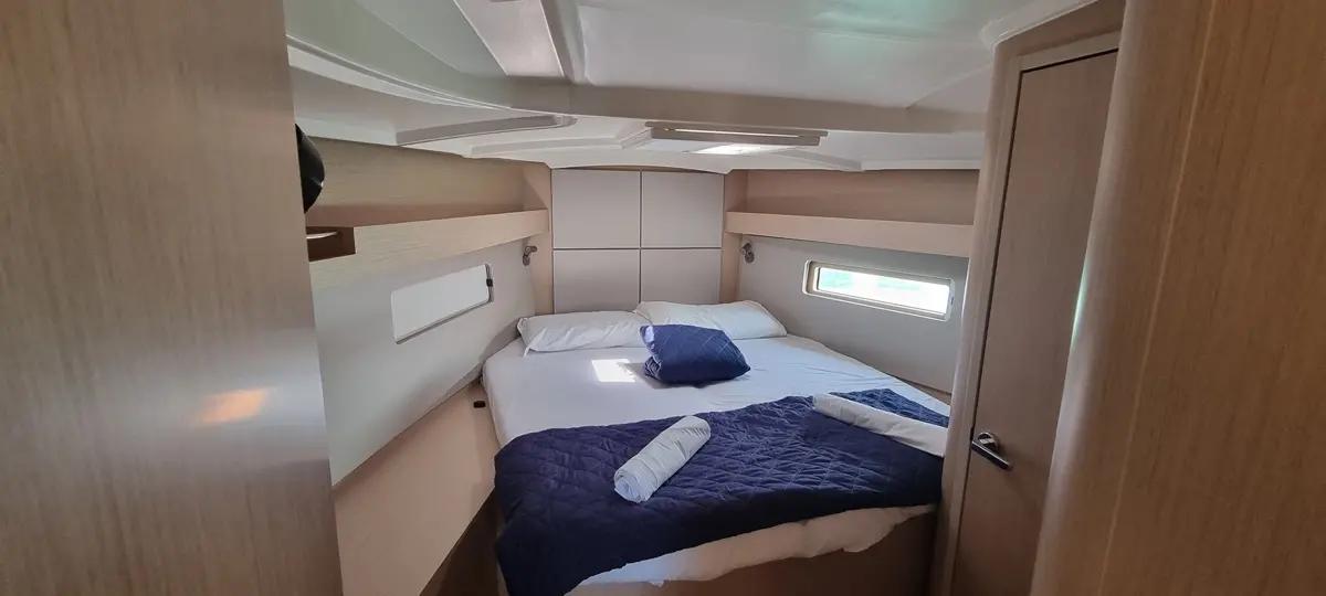 2021. Oceanis 40.1