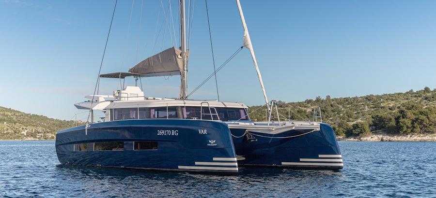 Dufour 48 Цатамаран