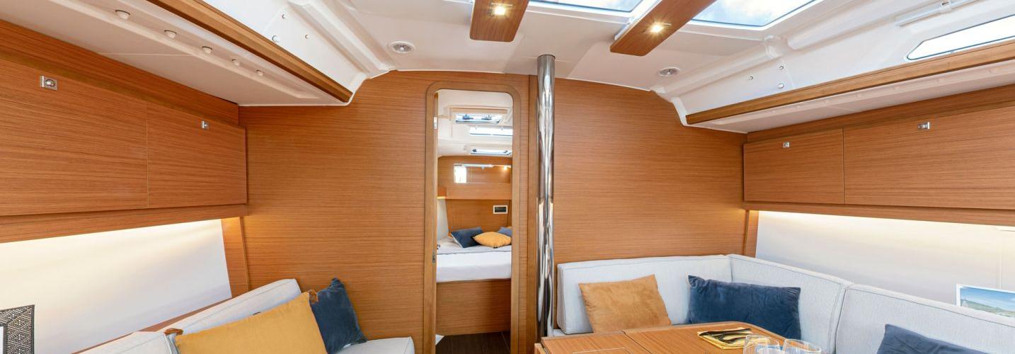 парусная лодка Dufour 390 GL