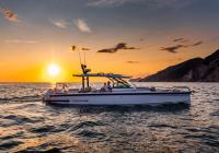моторная лодка Axopar 37 Sun Top SANTORINI Греция