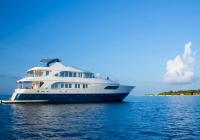 моторная лодка - моторная яхта Maldives Мальдивы