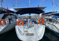 парусная лодка Оцеанис 343 Fethiye Турция