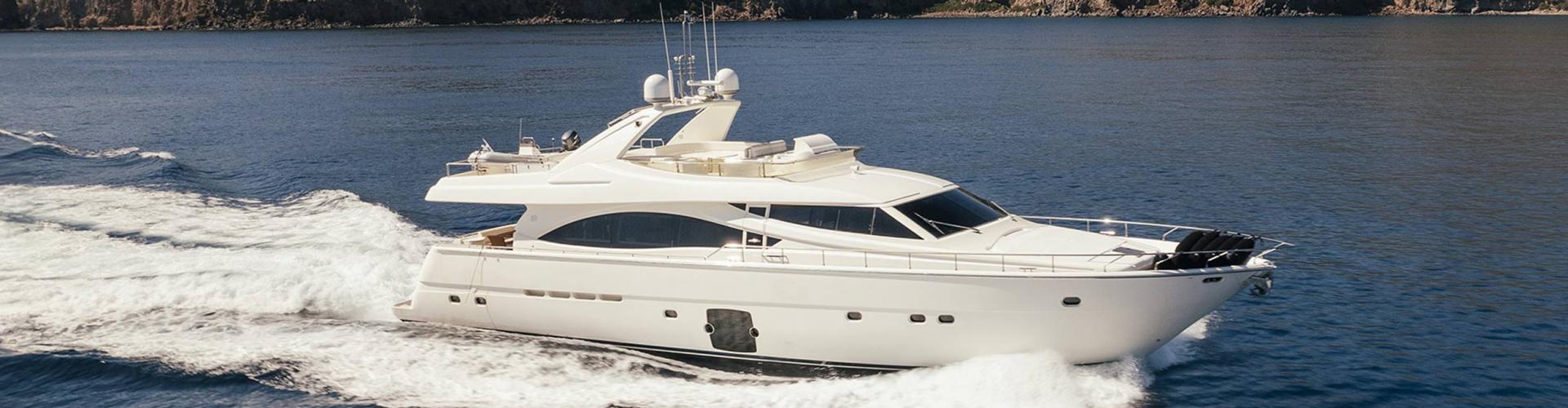 LidiaFerretti Yachts 830 Flybridge