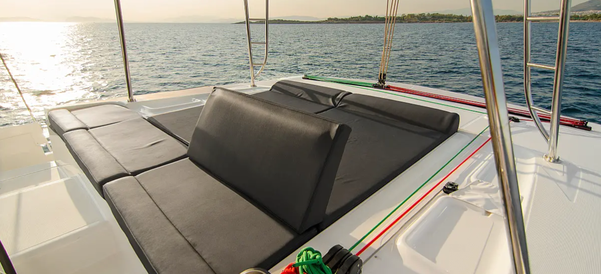 катамаран Lagoon 46
