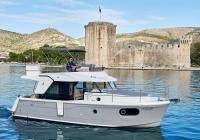 моторная лодка Swift Trawler 30 Trogir Хорватия